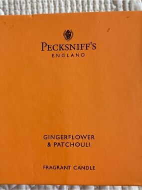 Pecksniff’s England gingerflower & patchouli scented candle